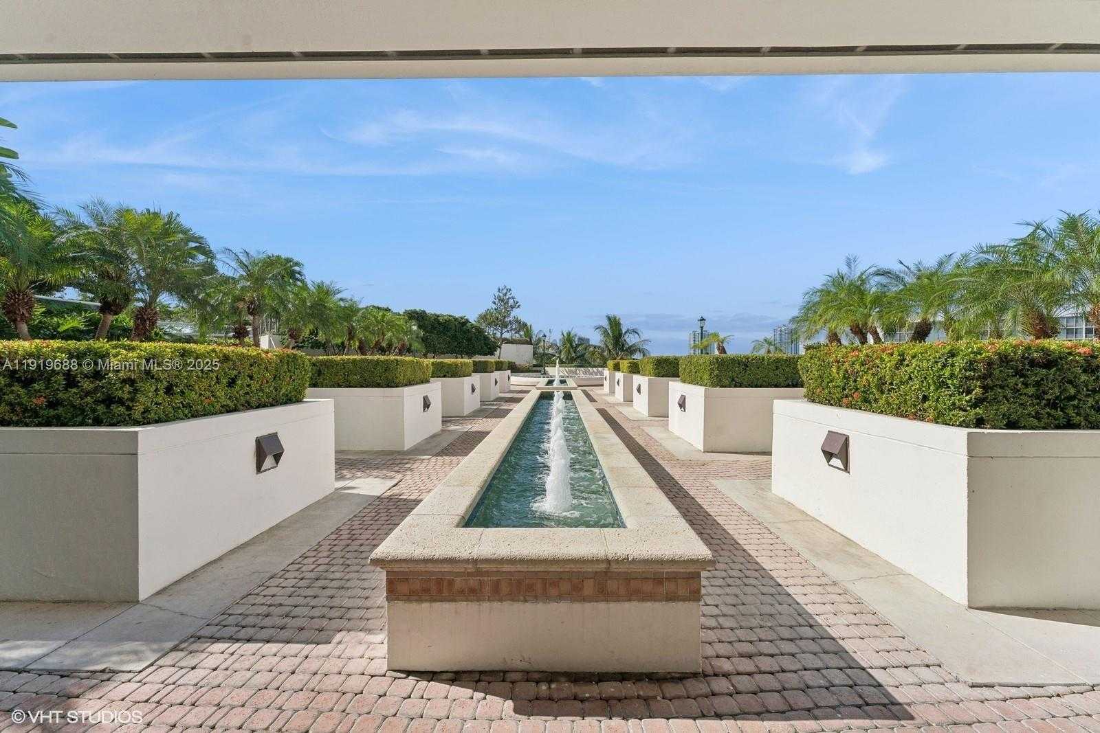 Small Image of 1000 WEST ISLAND BLVD #2911, Aventura Number 27