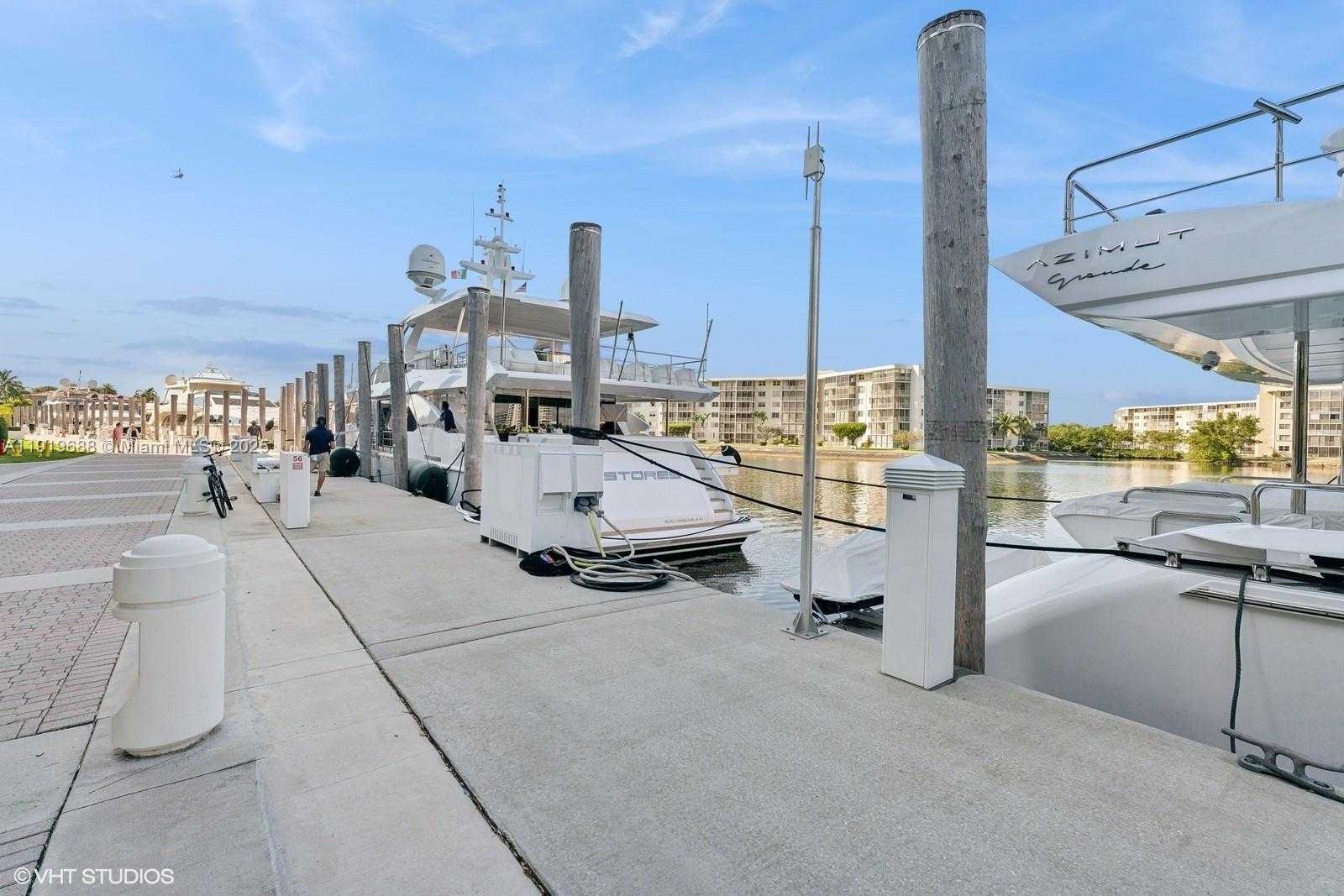 Small Image of 1000 WEST ISLAND BLVD #2911, Aventura Number 30