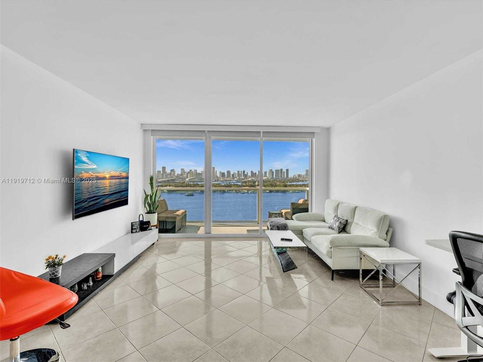 Small Image of 650 WEST AVE #1605, Miami Beach Number 23