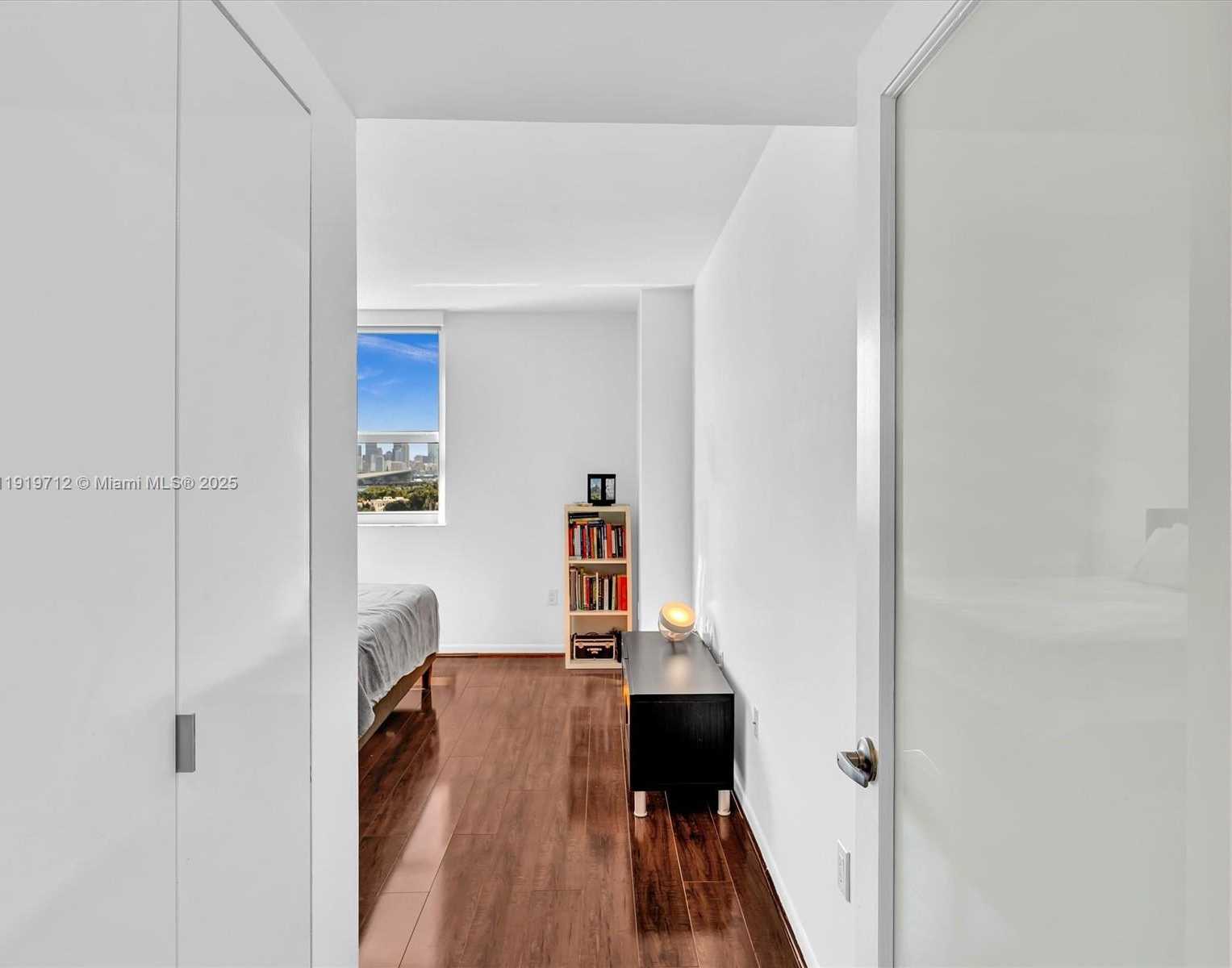 Small Image of 650 WEST AVE #1605, Miami Beach Number 49