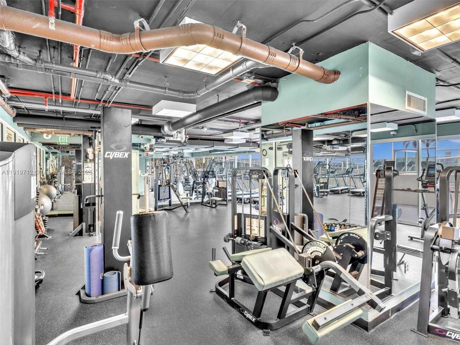 Small Image of 650 WEST AVE #1605, Miami Beach Number 56