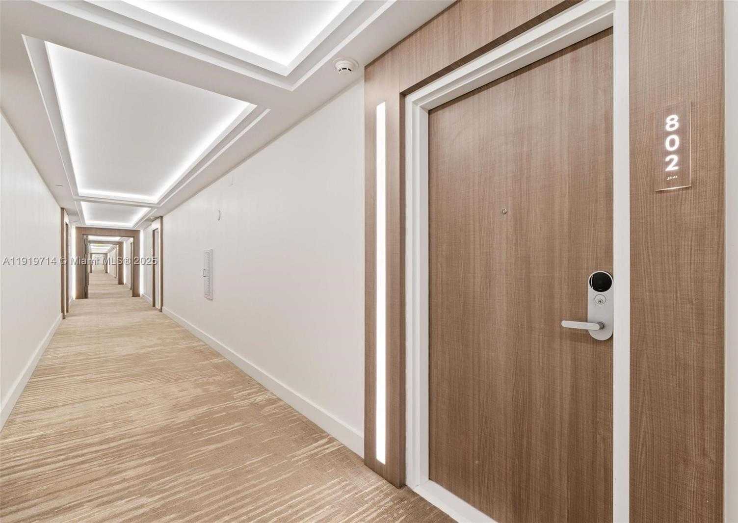 Small Image of 2301 COLLINS AVE #802, Miami Beach Number 5