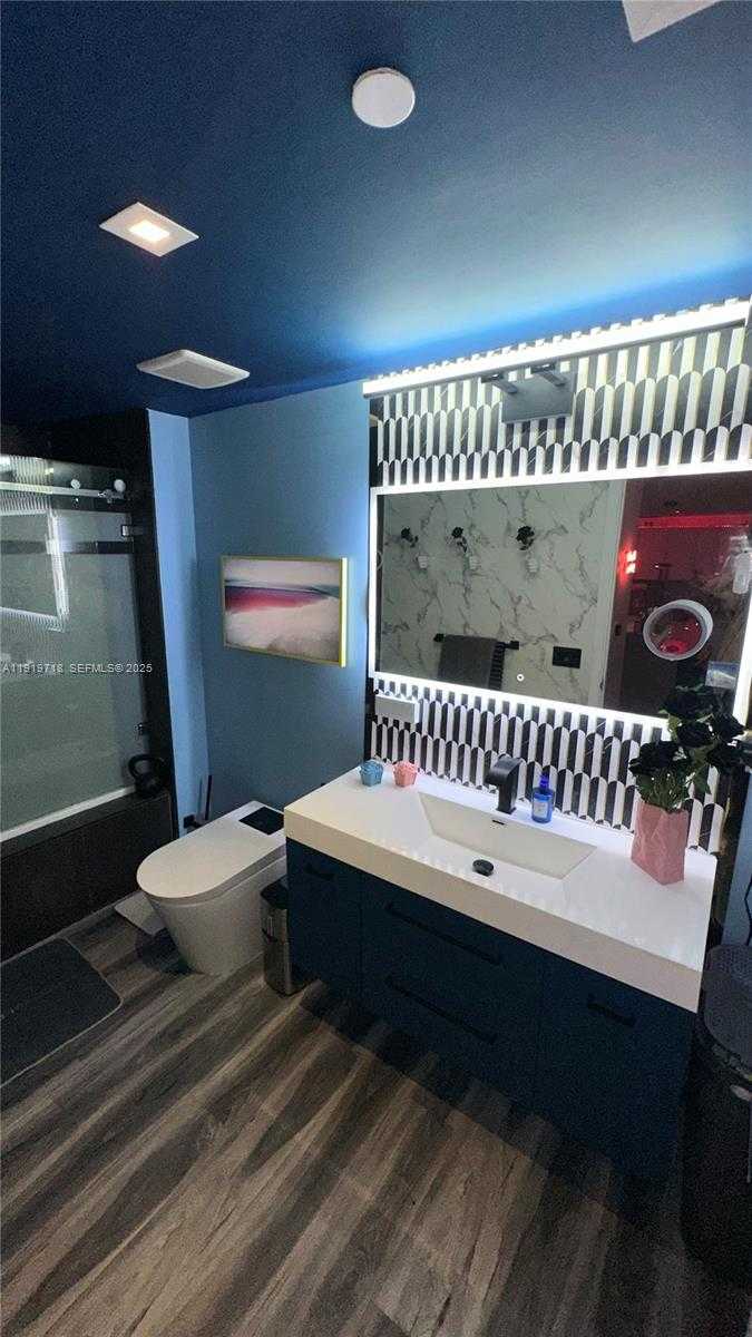 Imagen de Pequeño Objeto