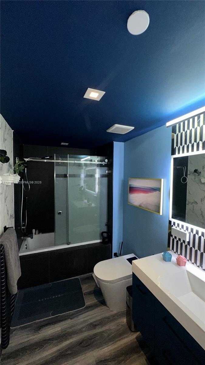 Imagen de Pequeño Objeto