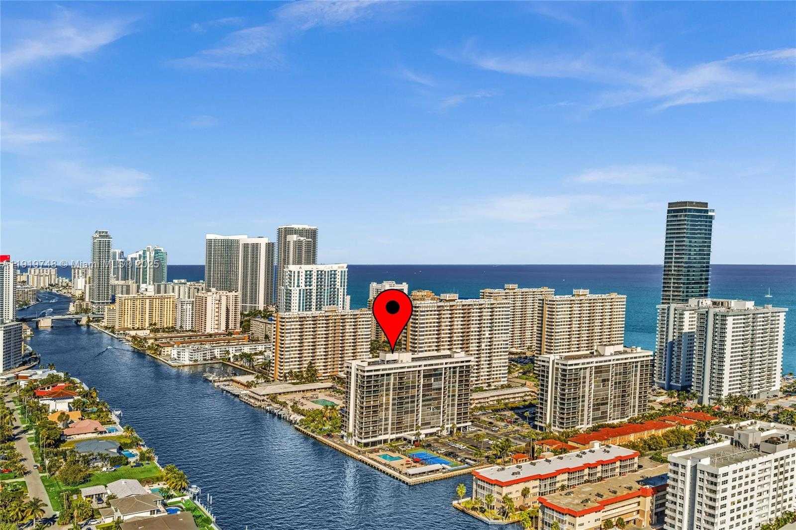 Imagen de Pequeño Objeto