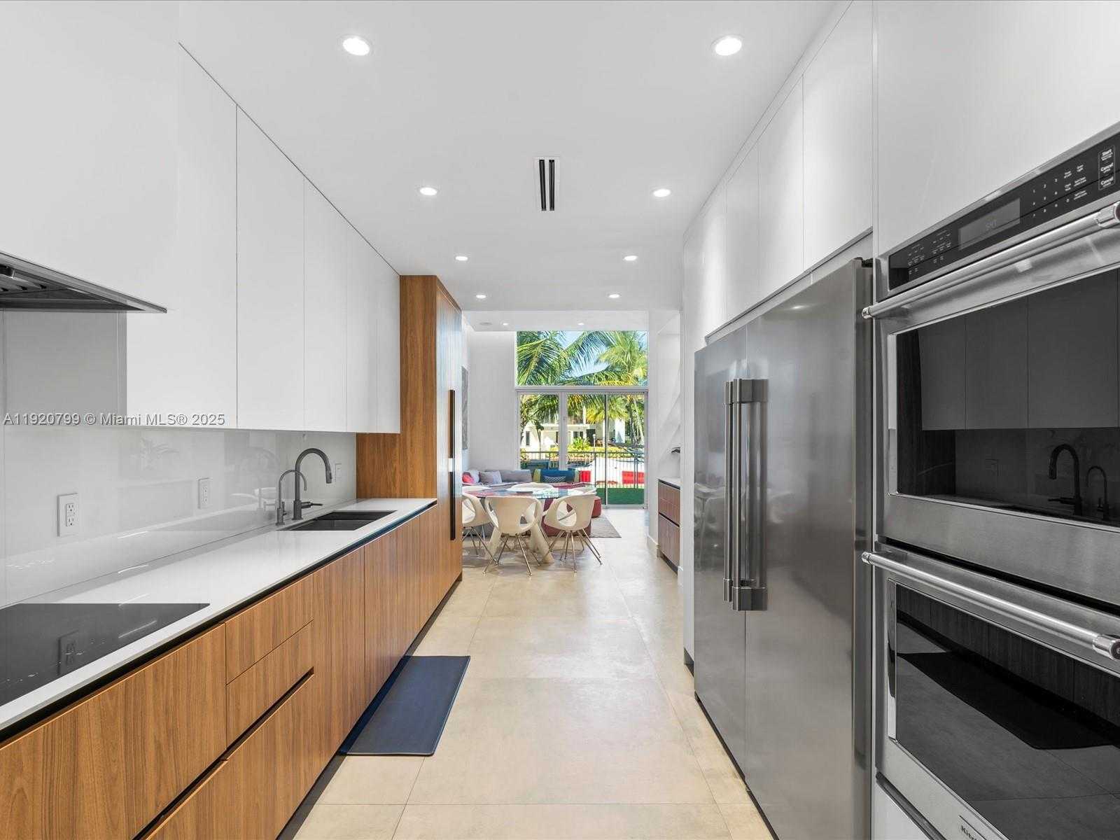 Small Image of 3753 NORTH EAST 214 ST #42, Aventura Number 10