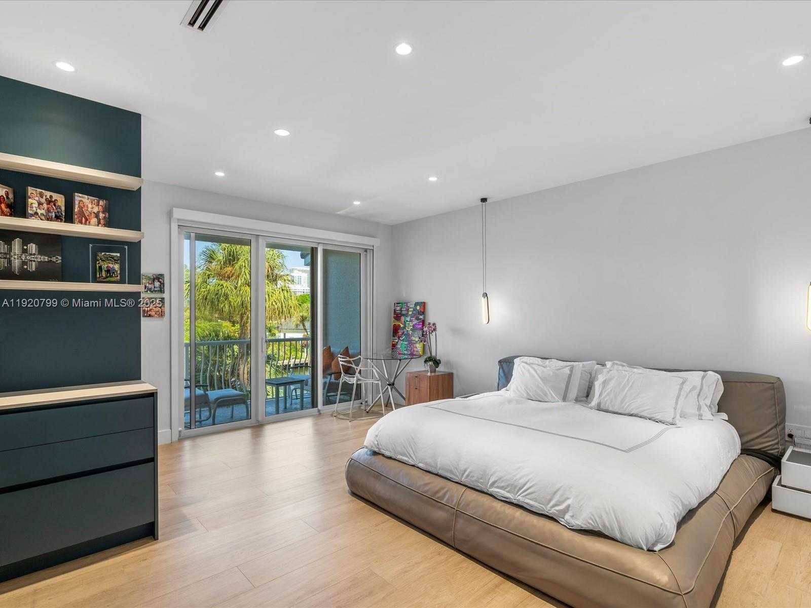 Small Image of 3753 NORTH EAST 214 ST #42, Aventura Number 20