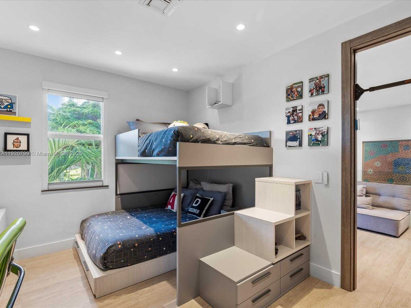 Small Image of 3753 NORTH EAST 214 ST #42, Aventura Number 35