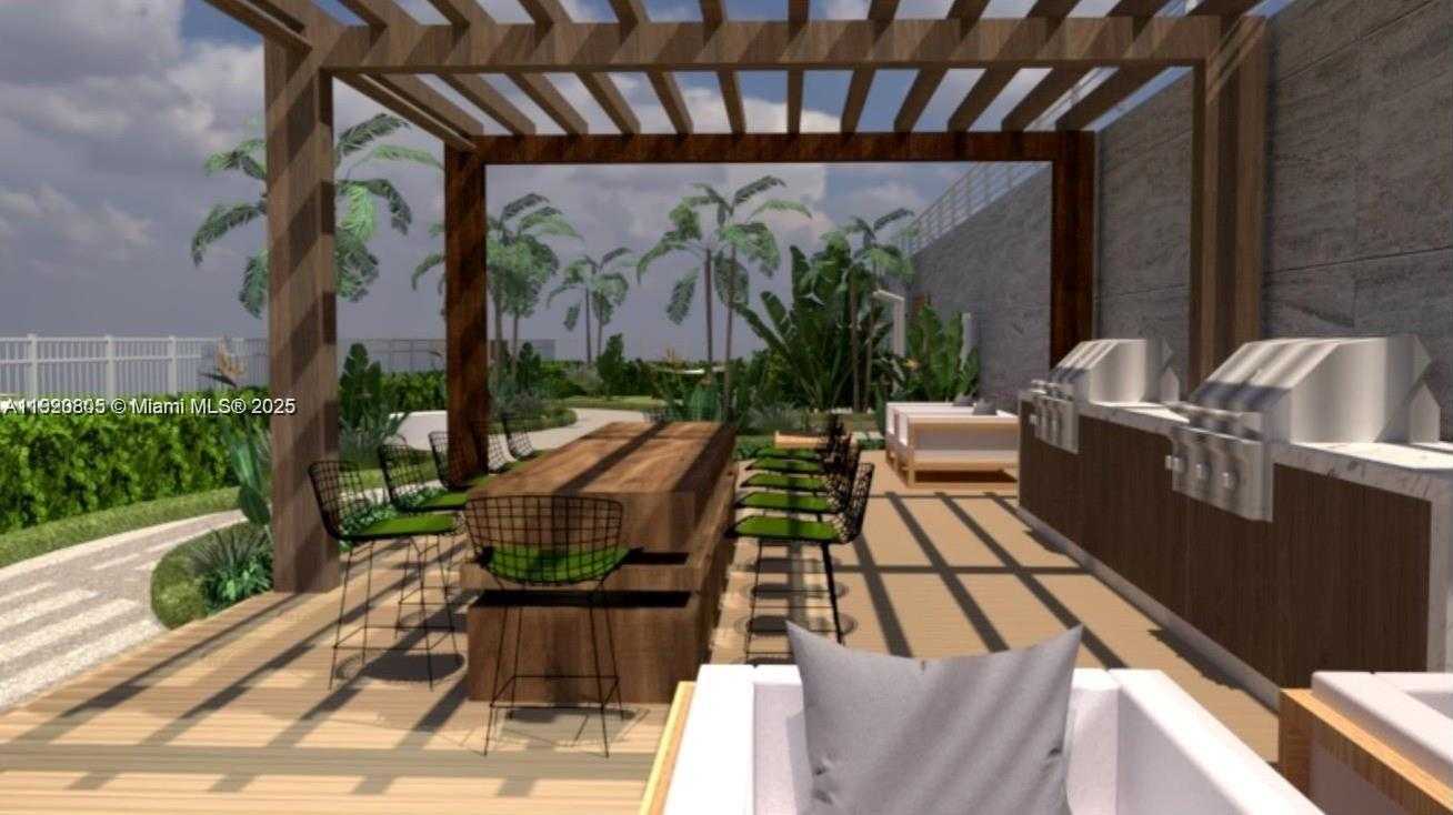 Small Image of 345 OCEAN DR #408, Miami Beach Number 26