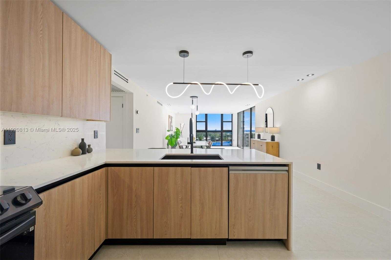 Small Image of 20505 EAST COUNTRY CLUB DR #1133, Aventura Number 10