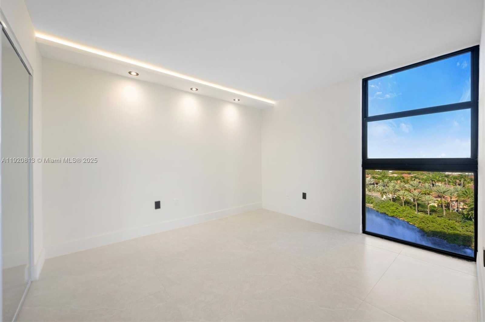 Small Image of 20505 EAST COUNTRY CLUB DR #1133, Aventura Number 11