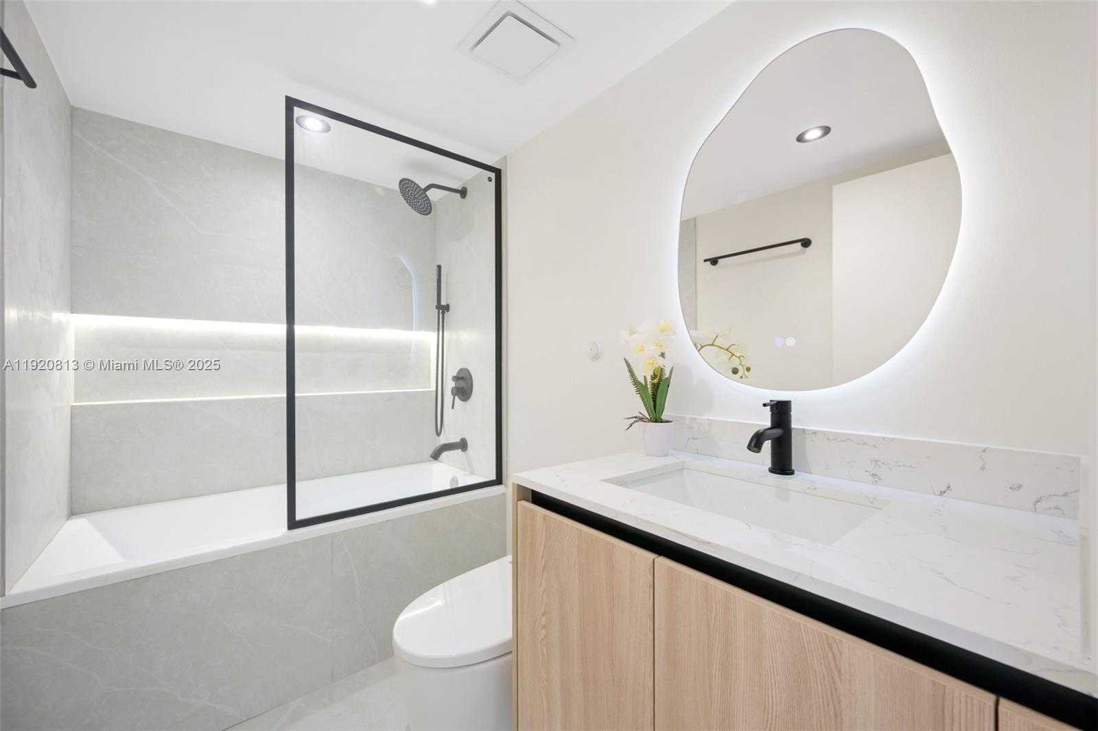 Small Image of 20505 EAST COUNTRY CLUB DR #1133, Aventura Number 13