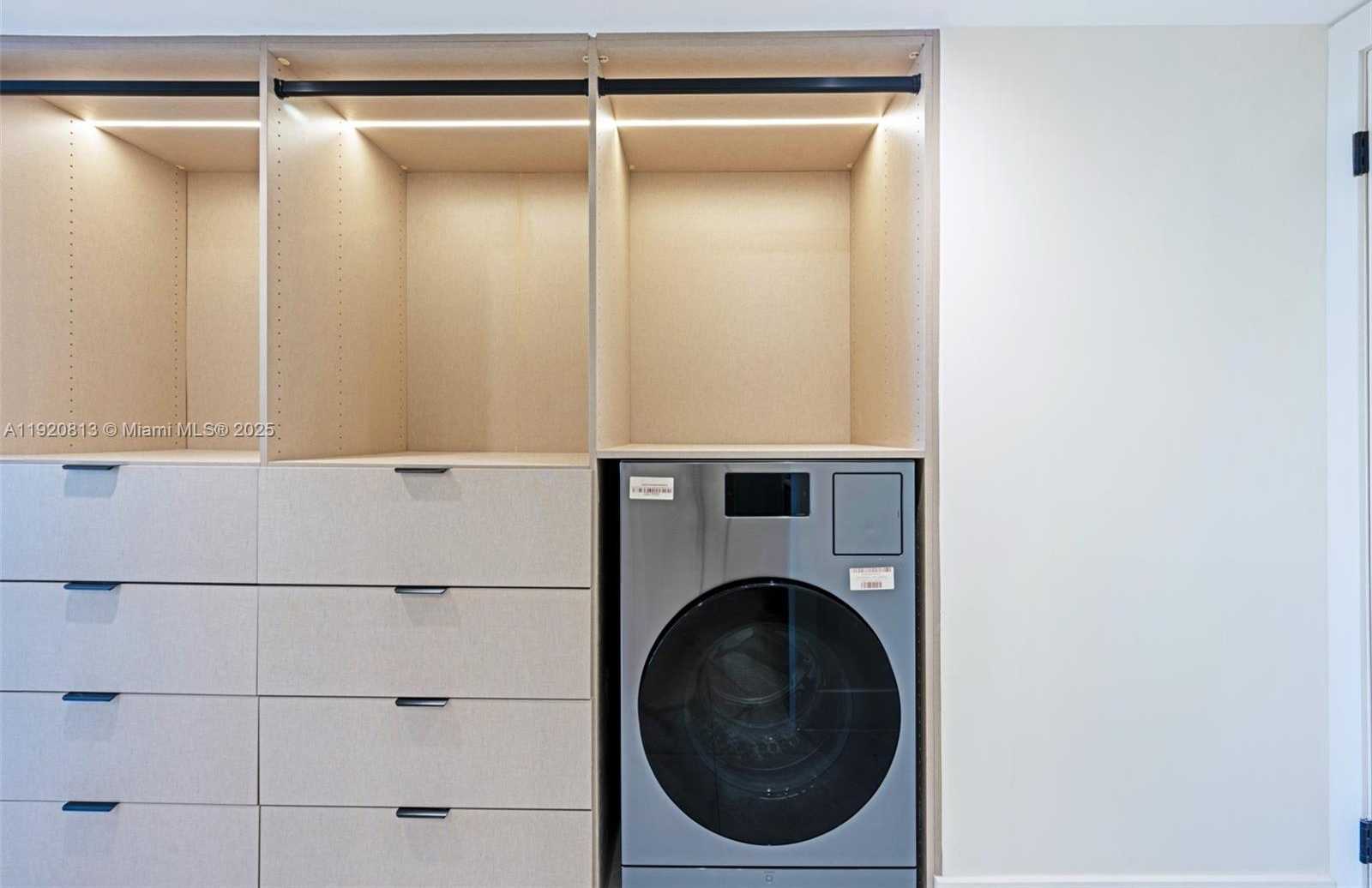 Small Image of 20505 EAST COUNTRY CLUB DR #1133, Aventura Number 19