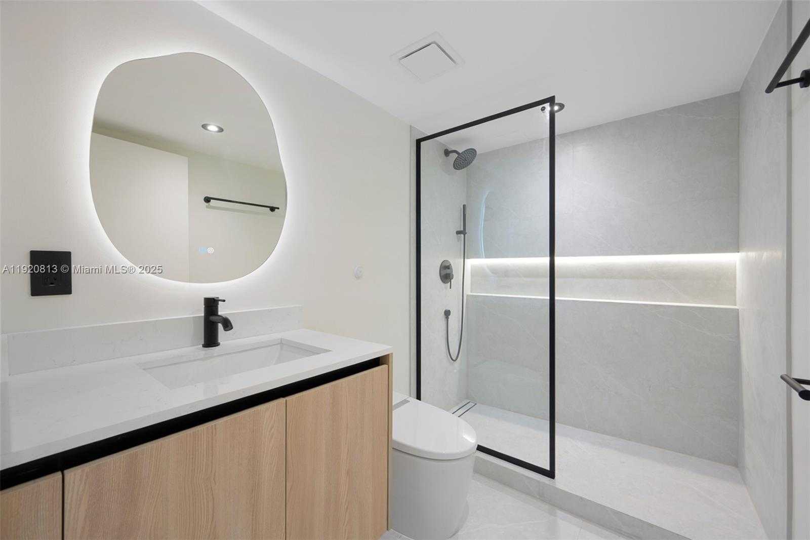 Small Image of 20505 EAST COUNTRY CLUB DR #1133, Aventura Number 20