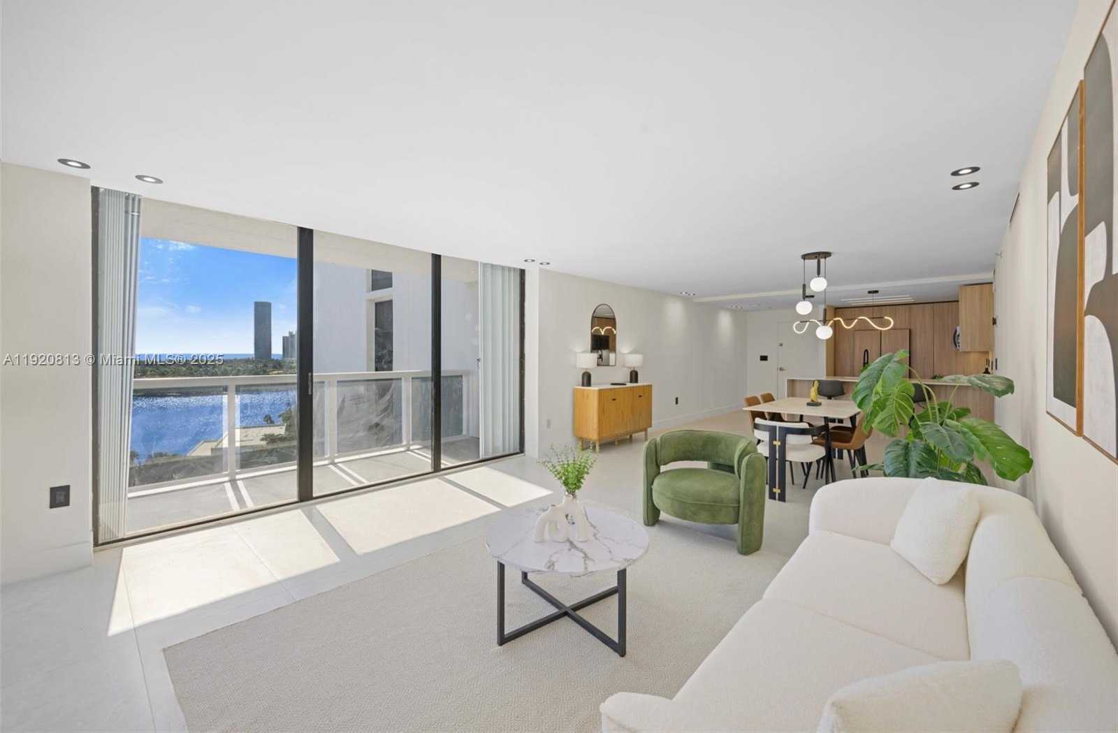 Small Image of 20505 EAST COUNTRY CLUB DR #1133, Aventura Number 4