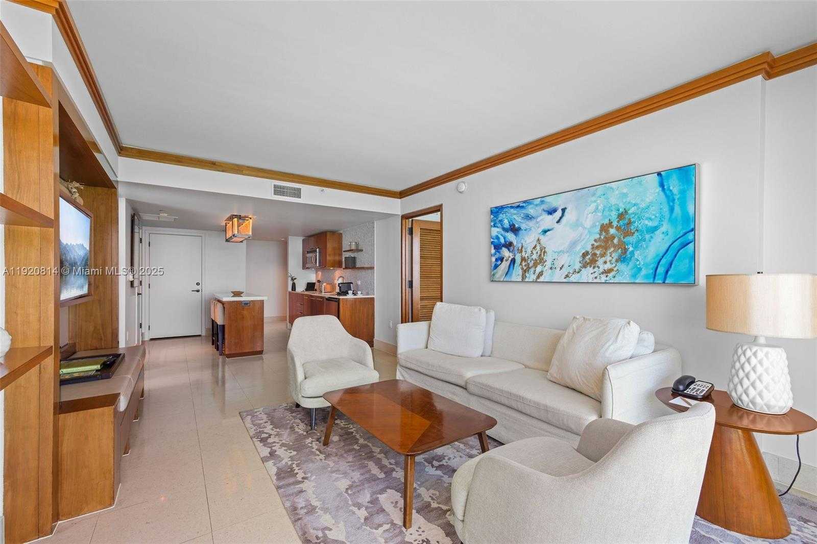 Small Image of 6801 COLLINS AVE #822(Door#) 805 (Legal#), Miami Beach Number 7