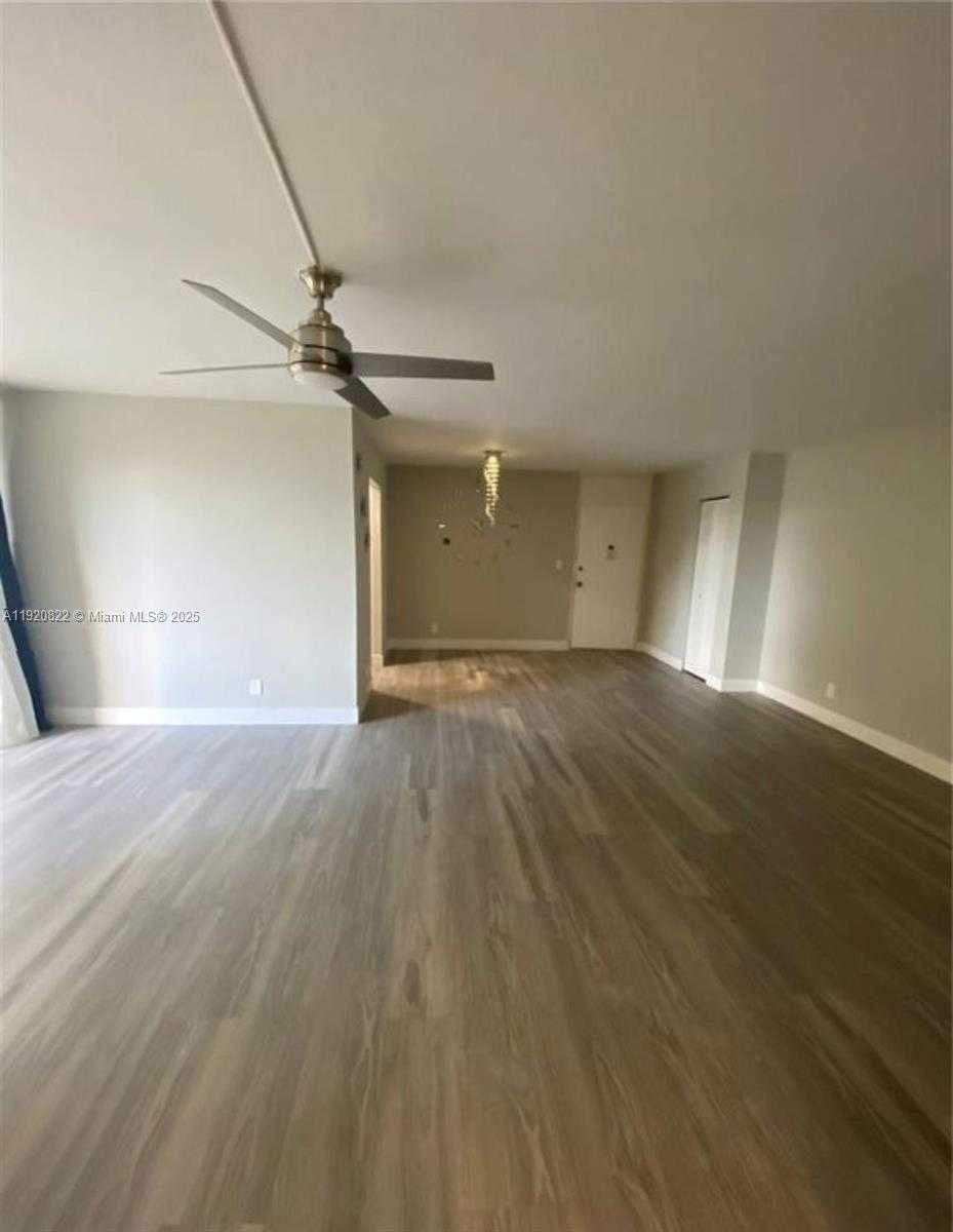 Small Image of 922 NORTH EAST 199TH ST #1D, Miami Number 11