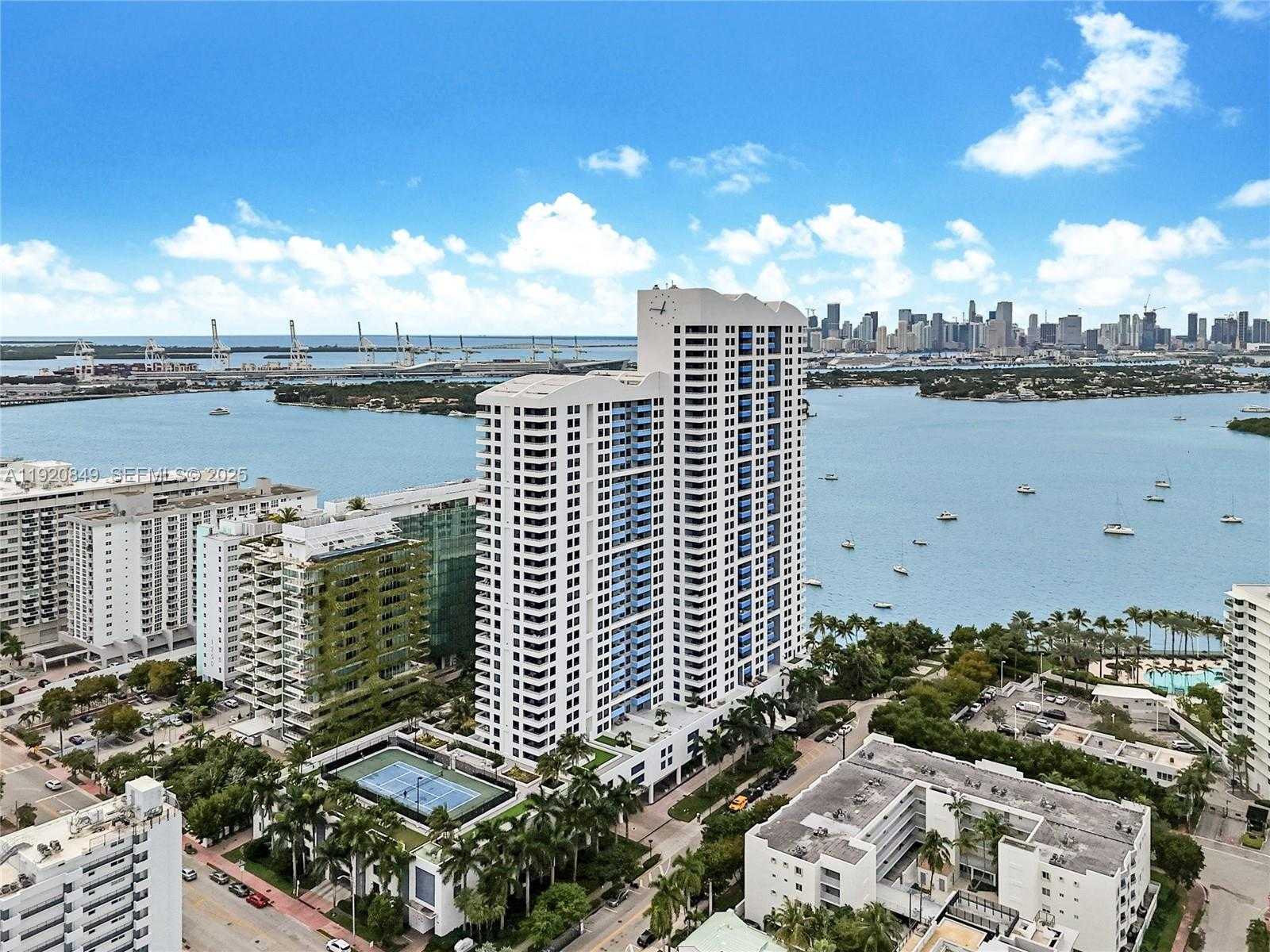 Small Image of 1330 WEST AVE #1414, Miami Beach Number 17
