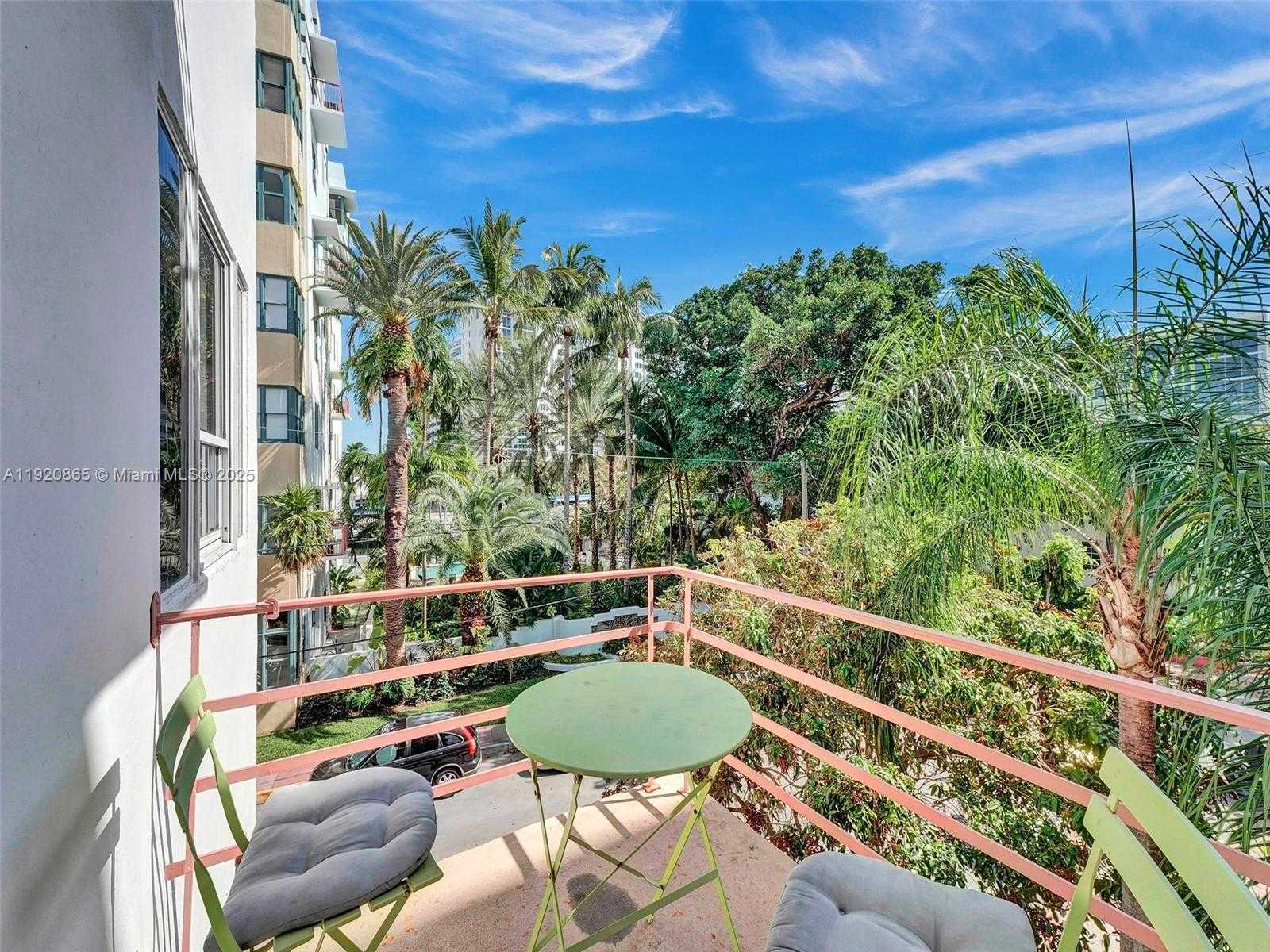 Small Image of 255 WEST 24TH ST #306, Miami Beach Number 5