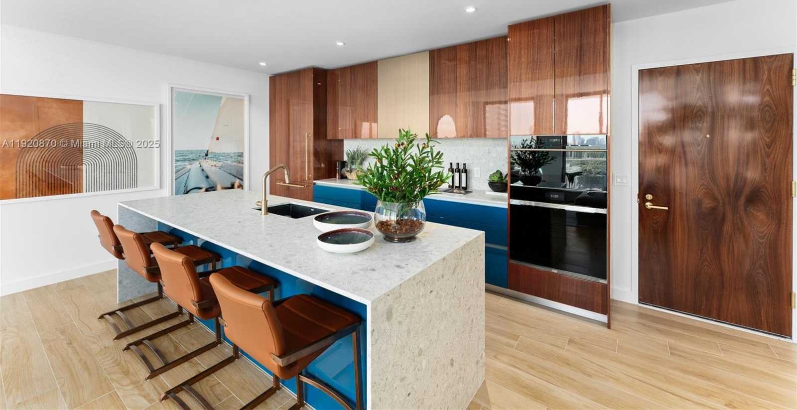 Small Image of 2678 TIGERTAIL AVE #1504, Miami Number 2