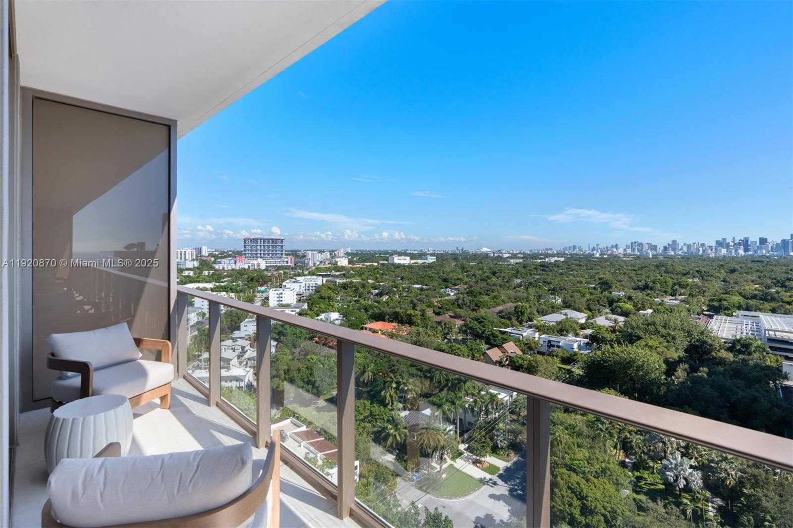Small Image of 2678 TIGERTAIL AVE #1504, Miami Number 20
