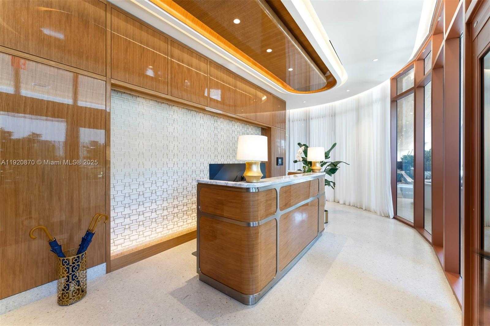 Small Image of 2678 TIGERTAIL AVE #1504, Miami Number 25