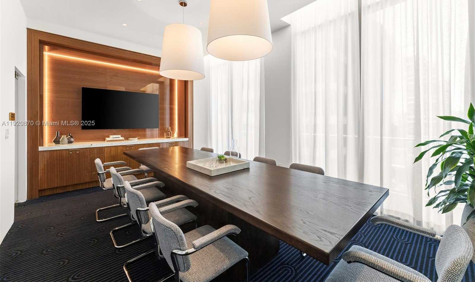 Small Image of 2678 TIGERTAIL AVE #1504, Miami Number 32