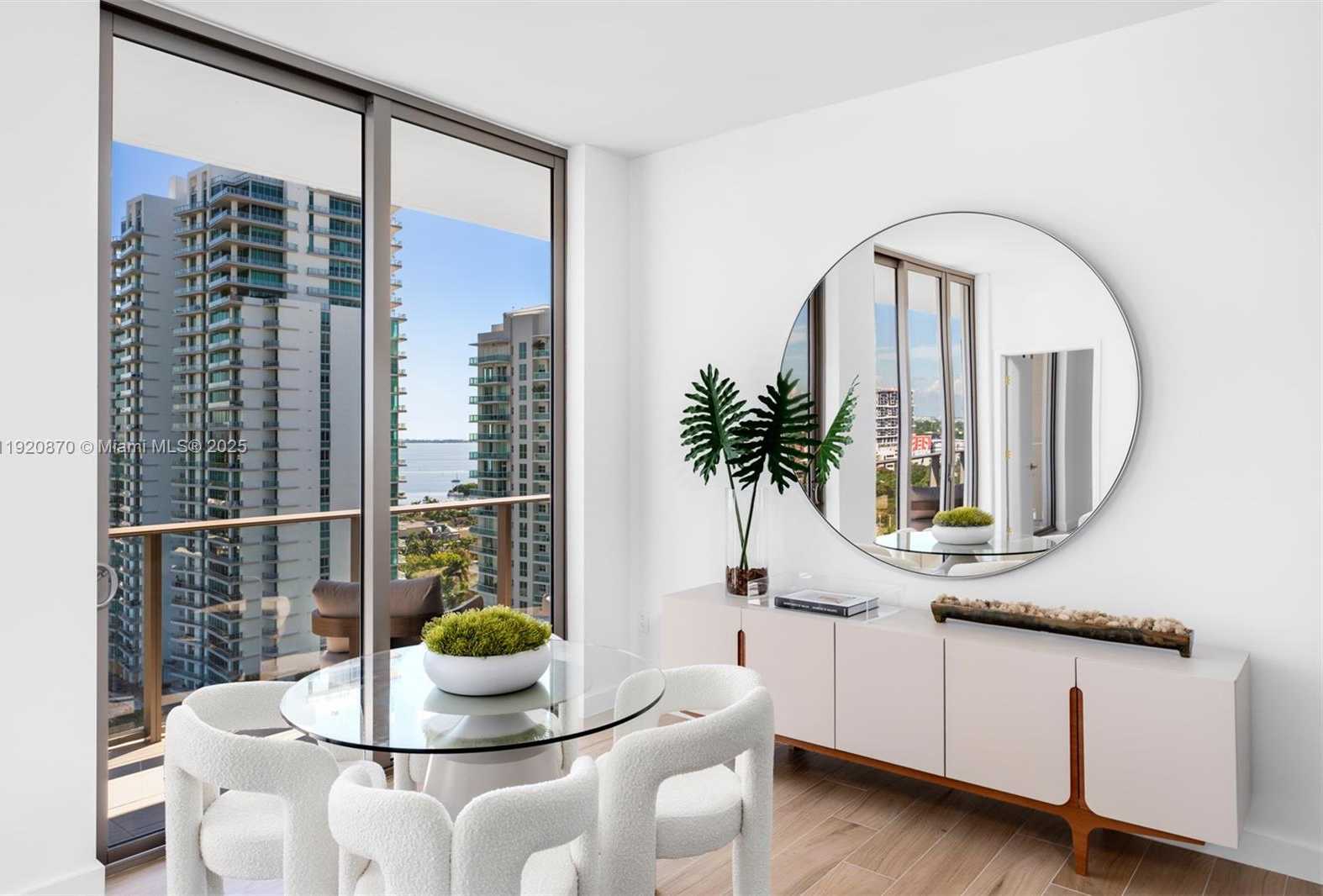 Small Image of 2678 TIGERTAIL AVE #1504, Miami Number 6