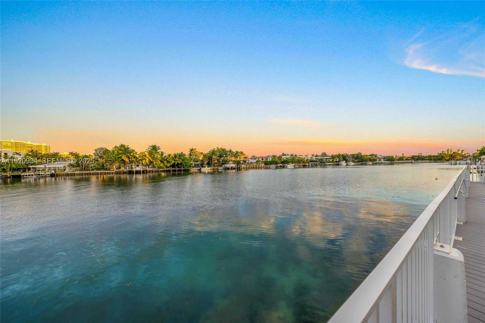 Small Image of 9381 EAST BAY HARBOR DR #504N, Bay Harbor Islands Number 26