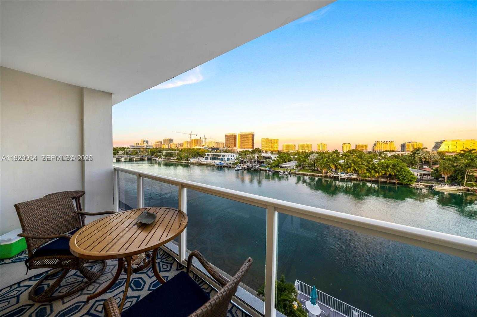 Small Image of 9381 EAST BAY HARBOR DR #504N, Bay Harbor Islands Number 7