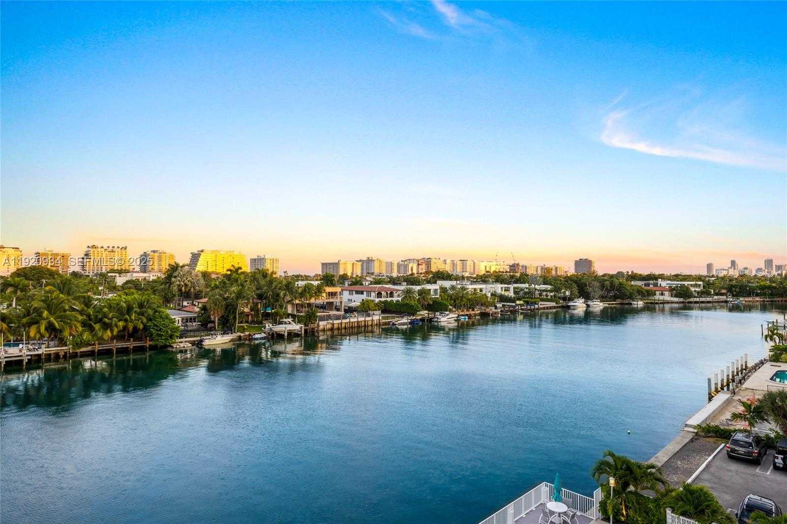 Small Image of 9381 EAST BAY HARBOR DR #504N, Bay Harbor Islands Number 8