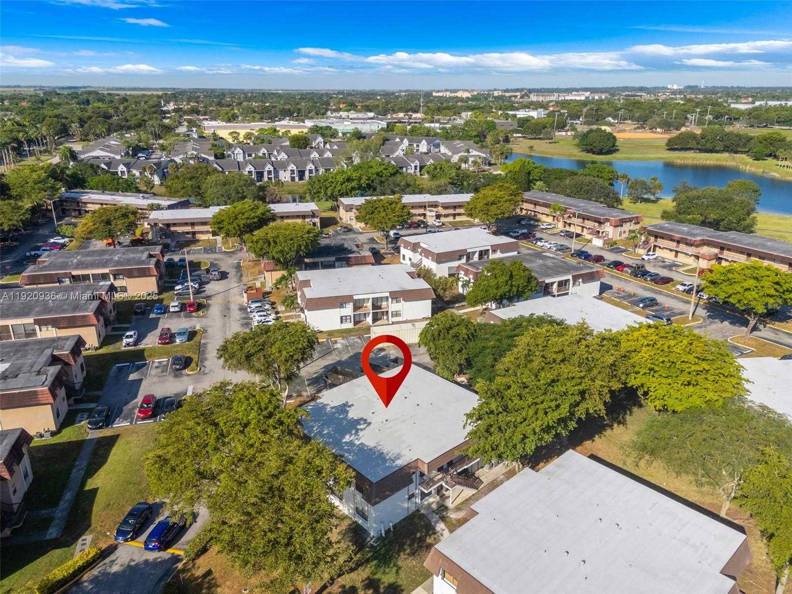 Small Image of 14865 SOUTH WEST 104TH ST #26-22, Miami Number 19