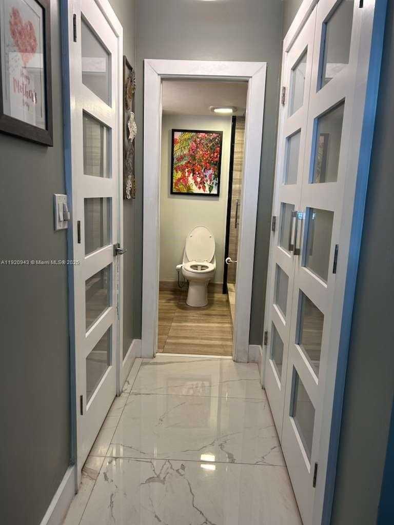 Small Image of 3725 SOUTH OCEAN DR #1103, Hollywood Number 10