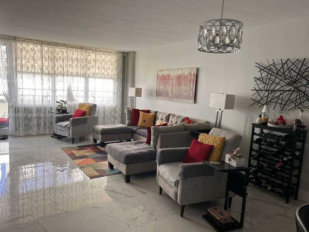 Small Image of 3725 SOUTH OCEAN DR #1103, Hollywood Number 4