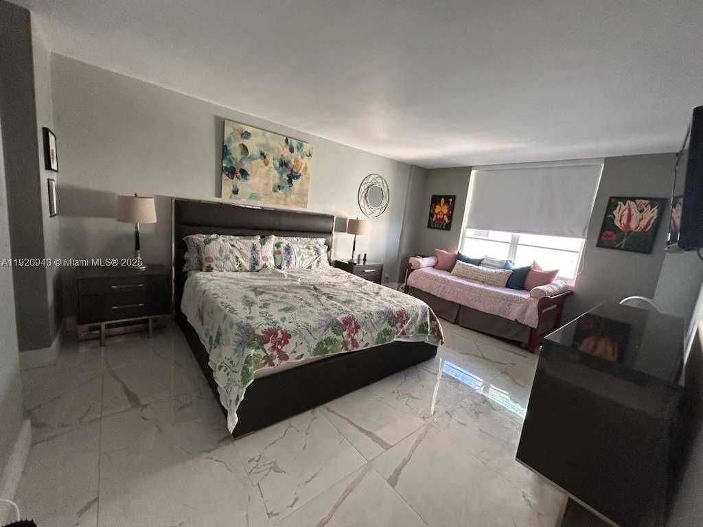 Small Image of 3725 SOUTH OCEAN DR #1103, Hollywood Number 6
