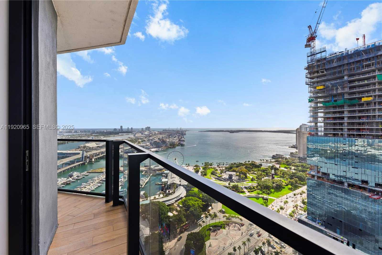 Small Image of 398 NORTH EAST 5TH ST #3515, Miami Number 17