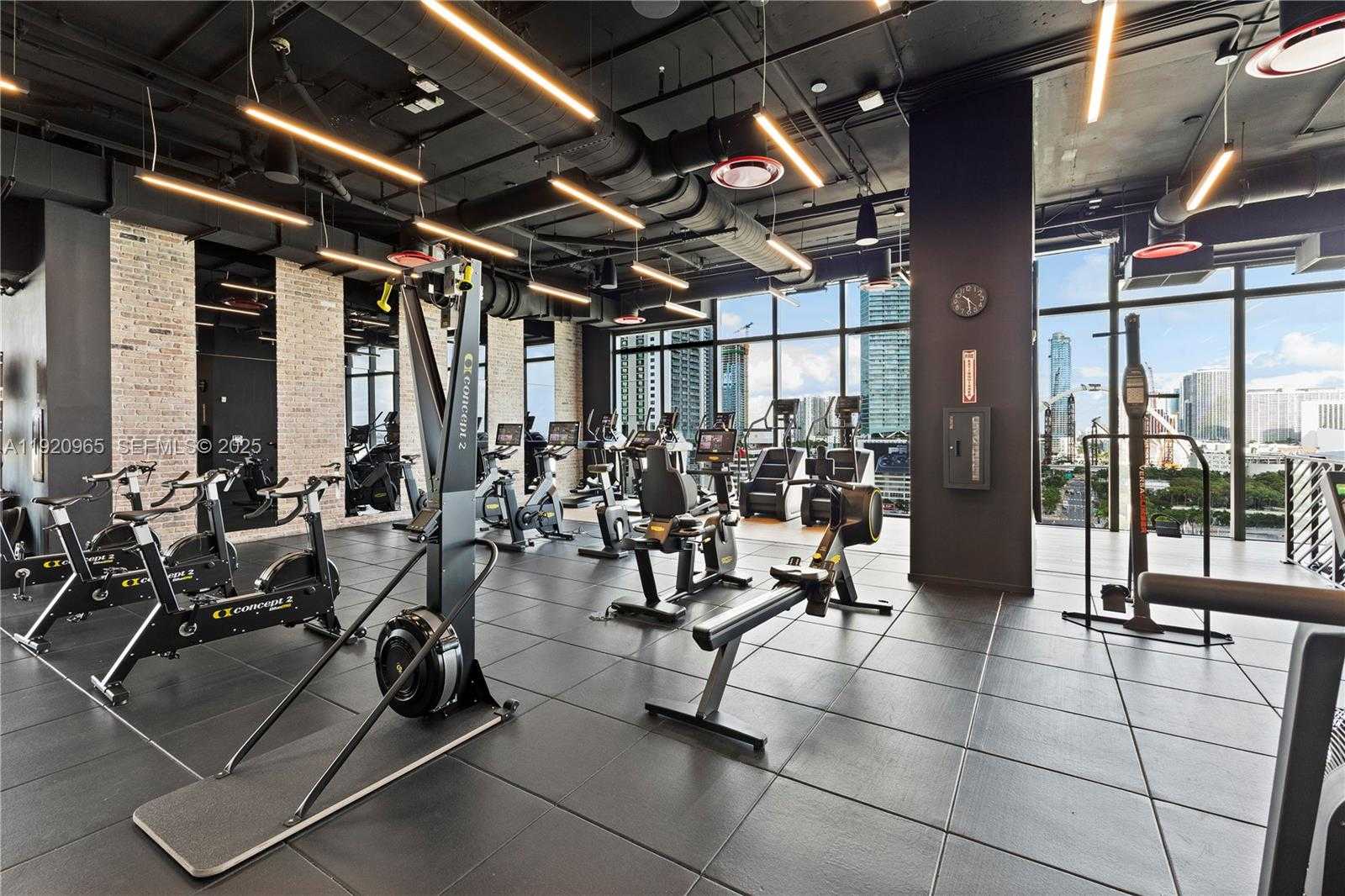 Small Image of 398 NORTH EAST 5TH ST #3515, Miami Number 21