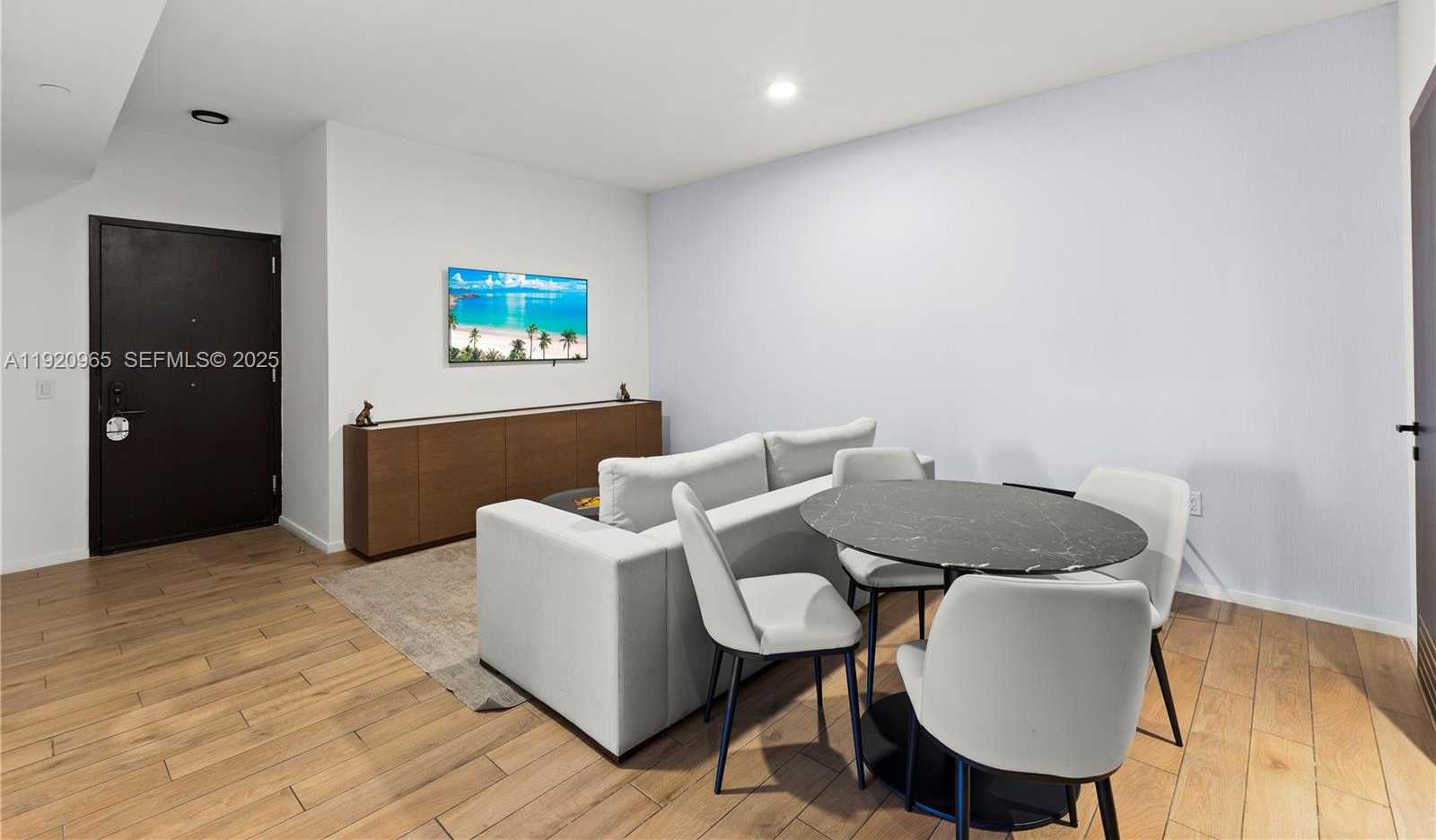 Small Image of 398 NORTH EAST 5TH ST #3515, Miami Number 6