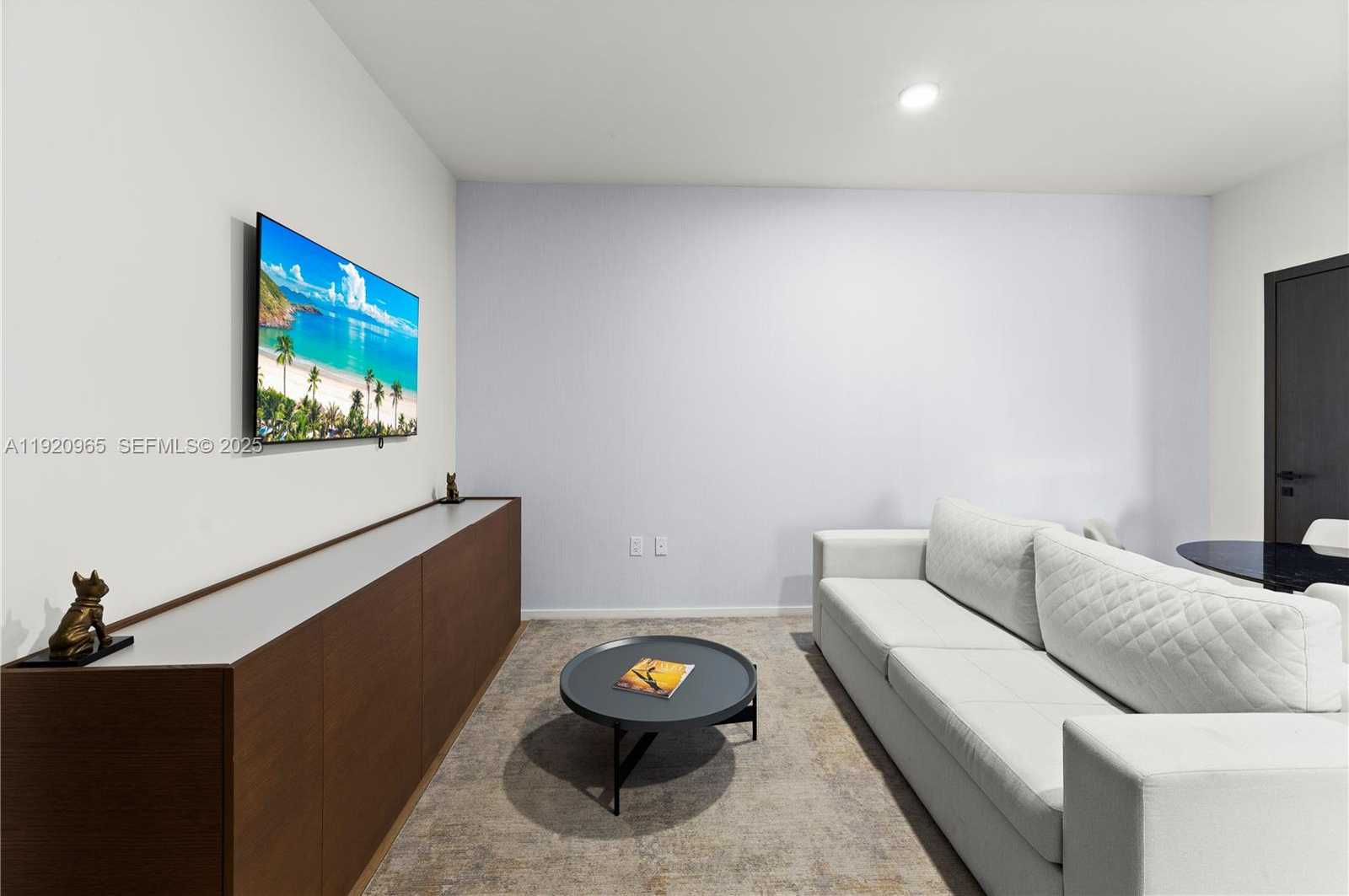 Small Image of 398 NORTH EAST 5TH ST #3515, Miami Number 7