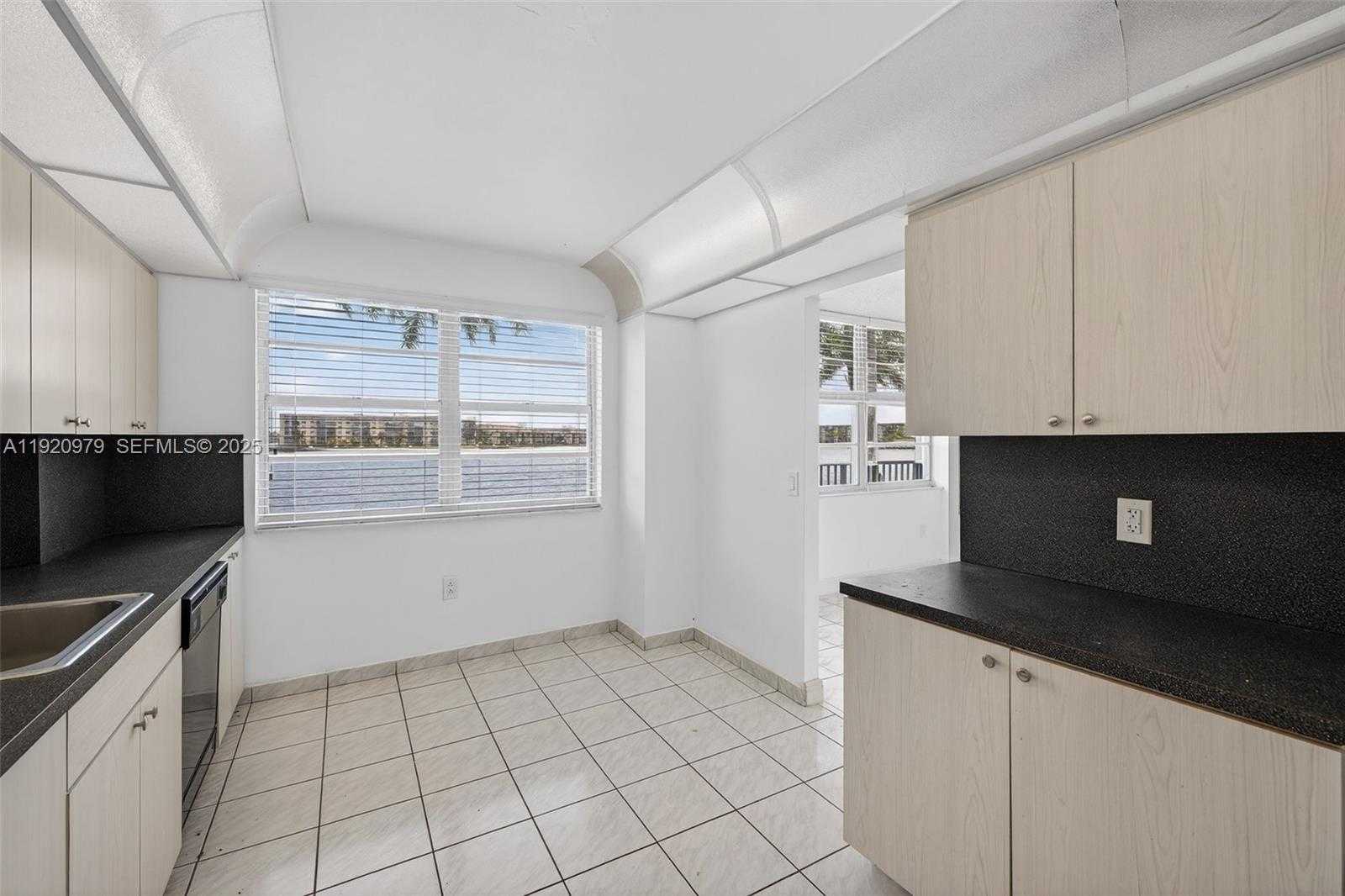 Small Image of 2851 NORTH EAST 183RD ST #216E, Aventura Number 13