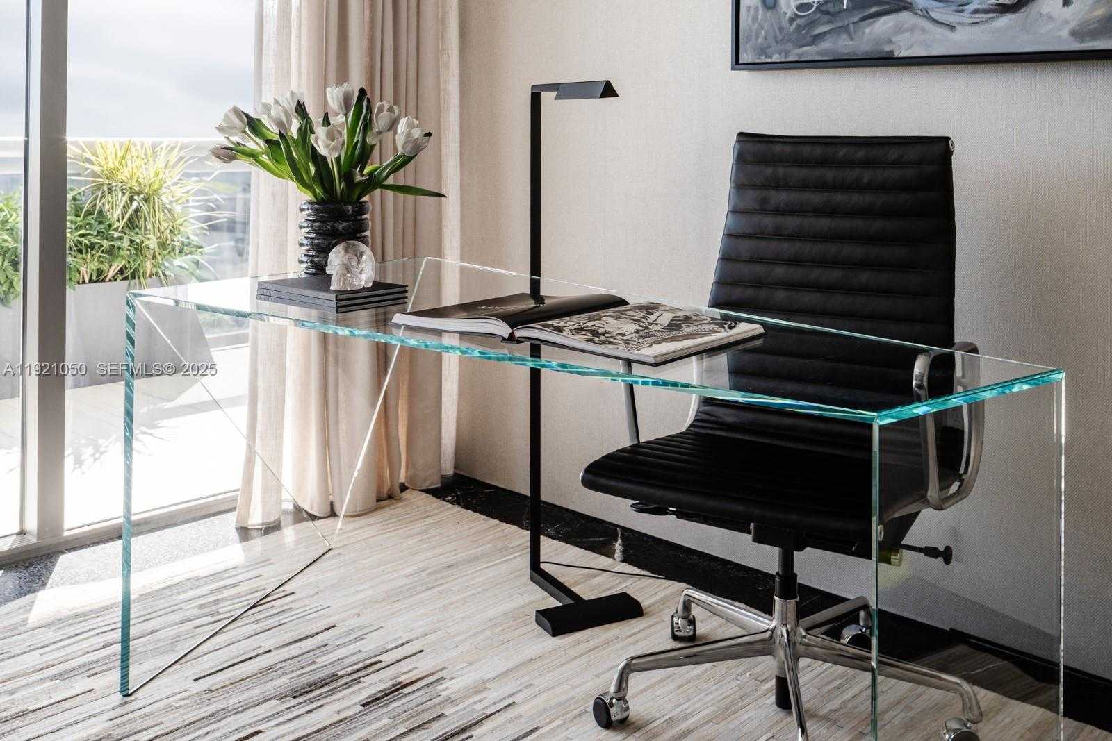 Small Image of 5875 COLLINS AVE #902, Miami Beach Number 19