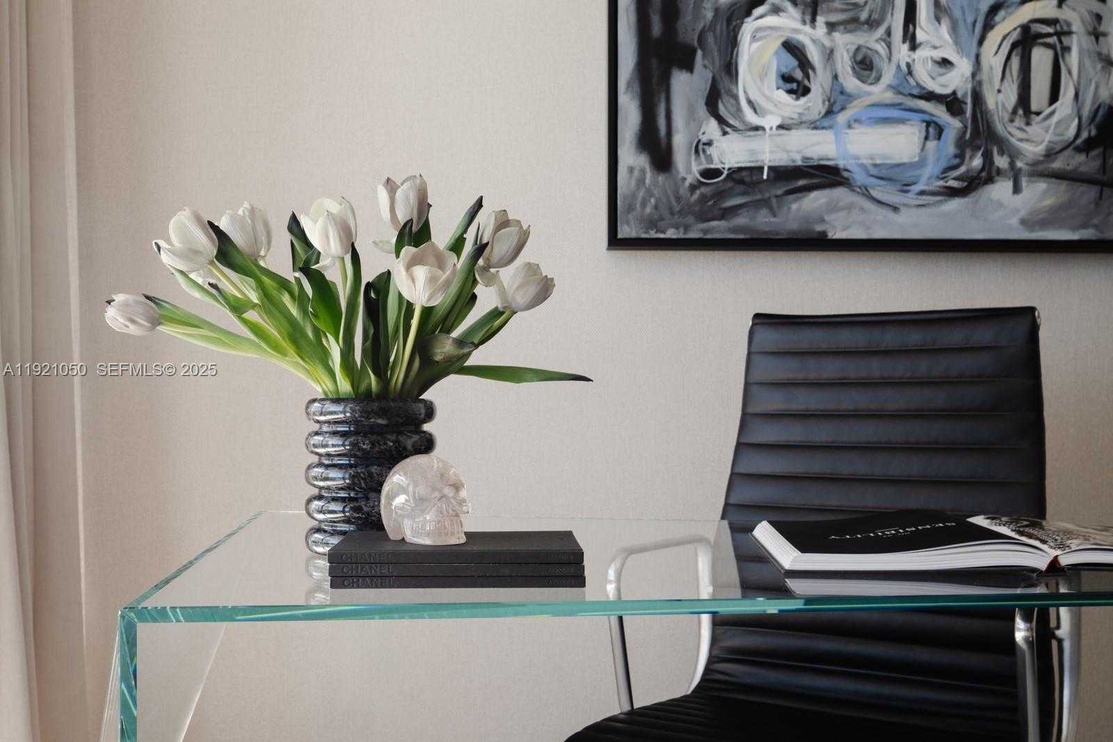 Small Image of 5875 COLLINS AVE #902, Miami Beach Number 20