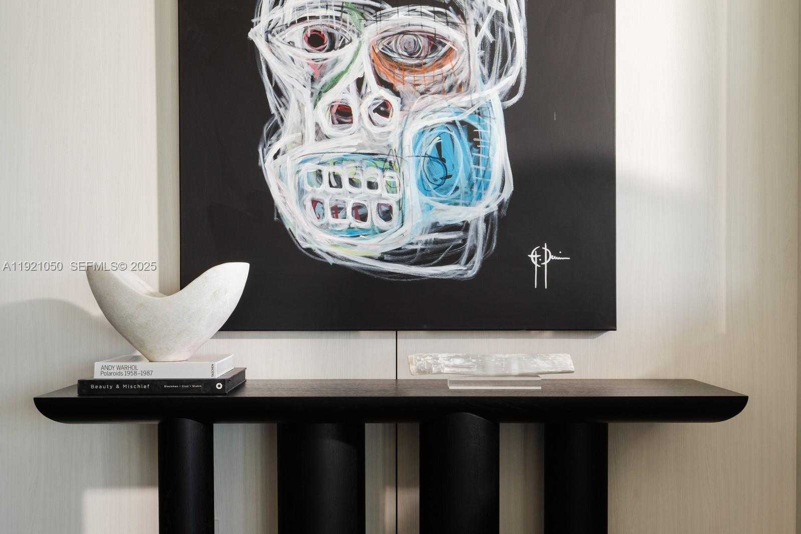 Small Image of 5875 COLLINS AVE #902, Miami Beach Number 3