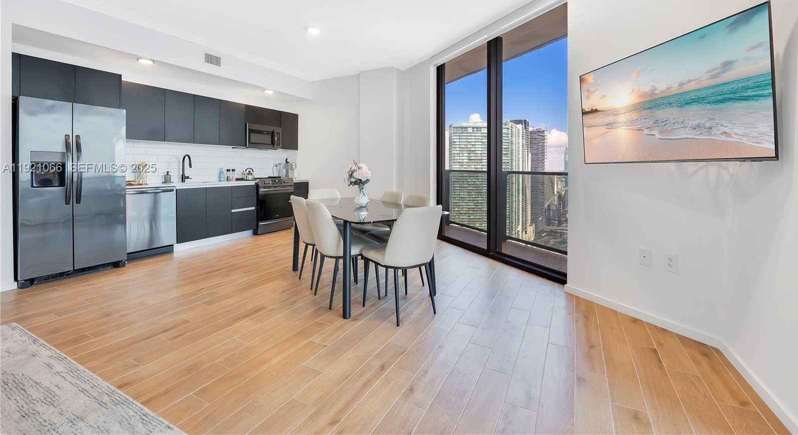 Small Image of 398 NORTH EAST 5TH ST #3709, Miami Number 10