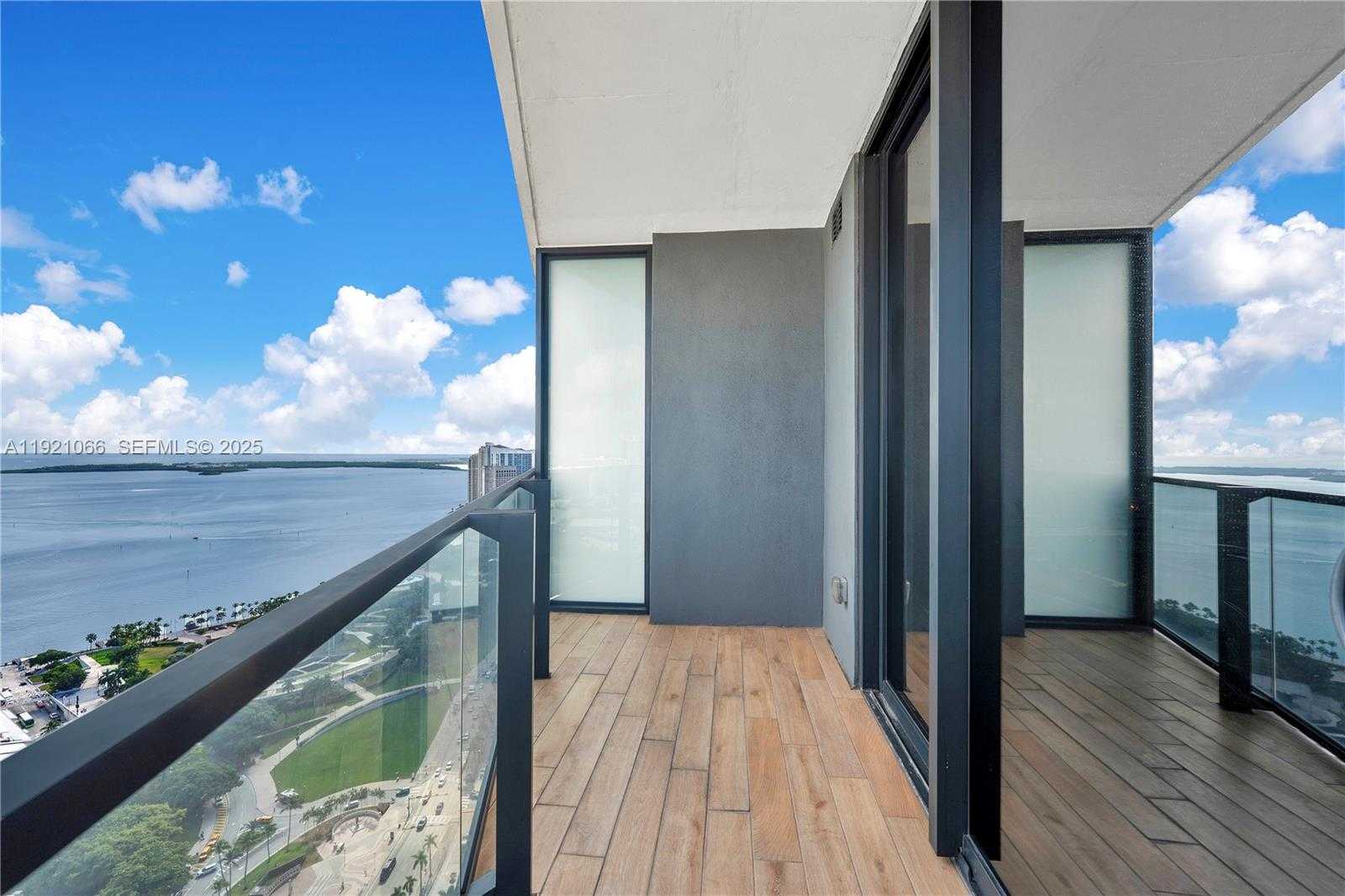 Small Image of 398 NORTH EAST 5TH ST #3709, Miami Number 20