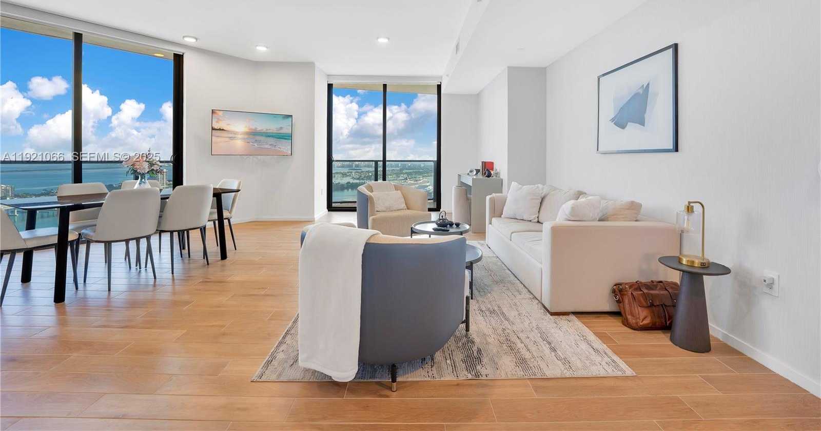 Small Image of 398 NORTH EAST 5TH ST #3709, Miami Number 4