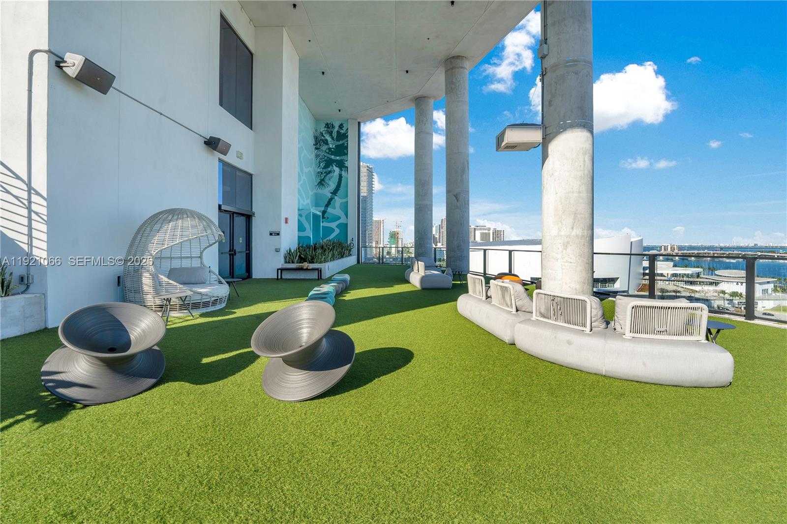 Small Image of 398 NORTH EAST 5TH ST #3709, Miami Number 41