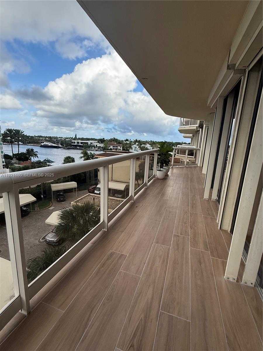 Small Image of 20191 EAST COUNTRY CLUB DR #504, Aventura Number 23