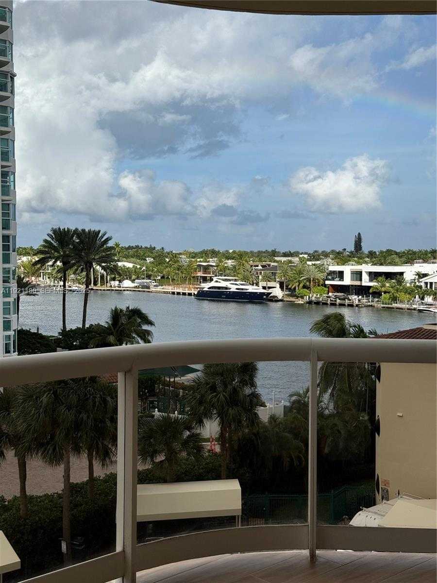 Small Image of 20191 EAST COUNTRY CLUB DR #504, Aventura Number 26