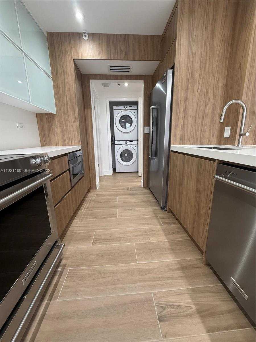 Small Image of 20191 EAST COUNTRY CLUB DR #504, Aventura Number 28